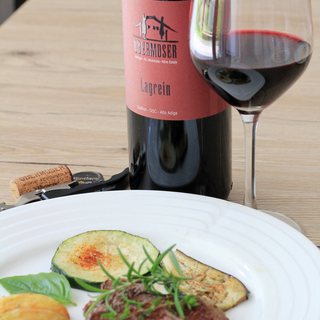 Saftiges Fleisch mit Lagrein-Wein Starc 